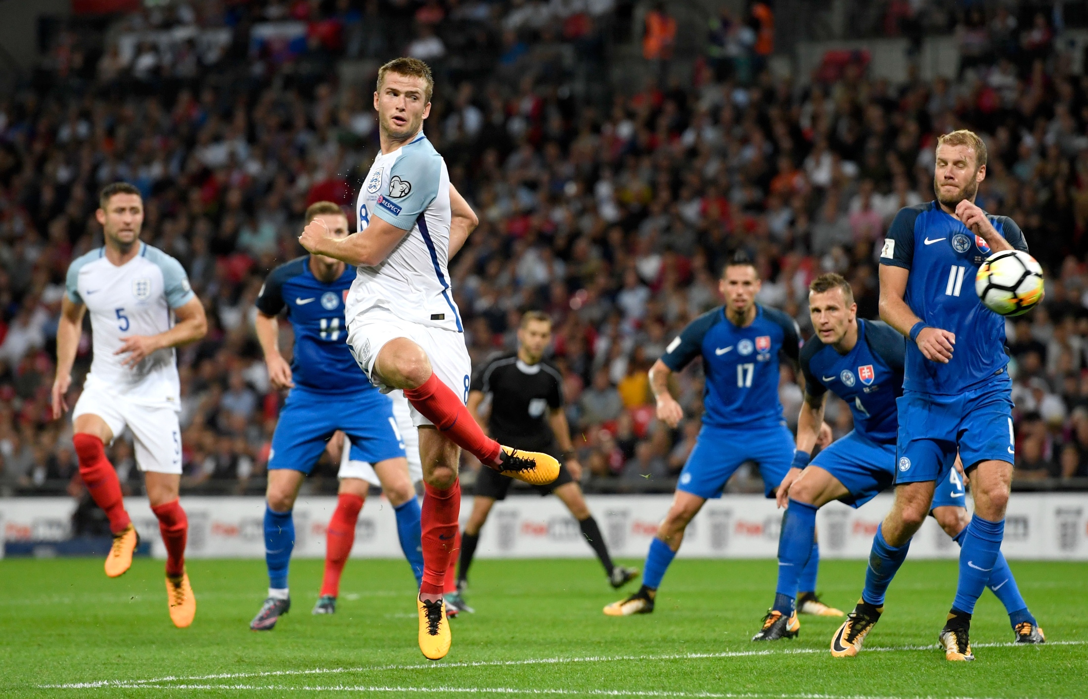 举重不仅是 举重不仅是